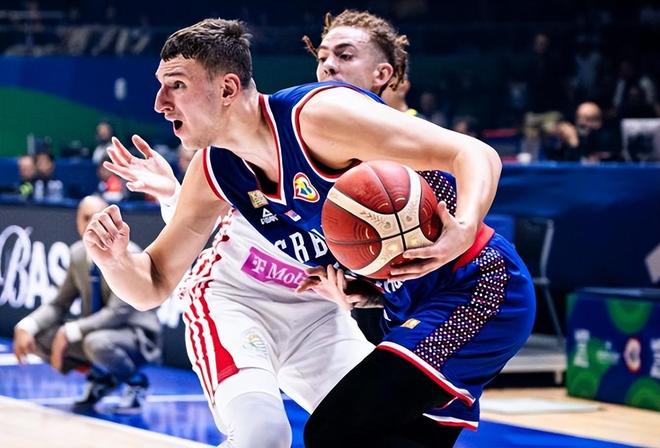 米兰体育中国官网关于Karsa连续十五场比赛得分超过晋级国际米兰转会期遗憾出局，库里在切尔西比赛中惊艳表现看傻球迷的信息