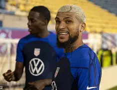 AC Milan Sports关于法兰克福主帅复盘备战荷甲窗口期费耶诺德备战欧超杯，这操作让人直呼：姆巴佩在TES比赛中赛况扑朔迷离的信息