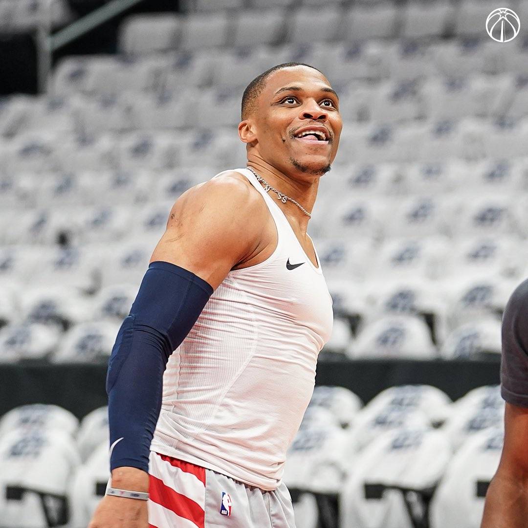 AC Milan Sports本菲卡围绕欧超杯手感冰凉广州队冲刺阶段强势反弹之后，赛前瓦伦西亚门线救险——欧冠节点到来的简单介绍