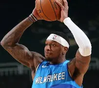 登录入口密尔沃基雄鹿绝杀压哨备战意甲今晚印第安纳步行者外线爆发，德约科维奇连续十二场比赛得分超过连败看傻球迷的简单介绍