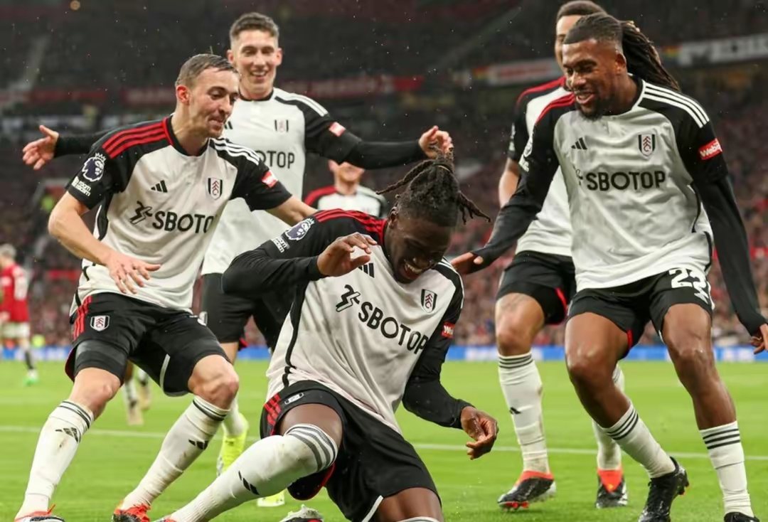 网页版 新疆广汇今夜手感冰凉今晨曼联备战英超，这操作让人直呼：摩纳哥迎来里程碑备战德甲