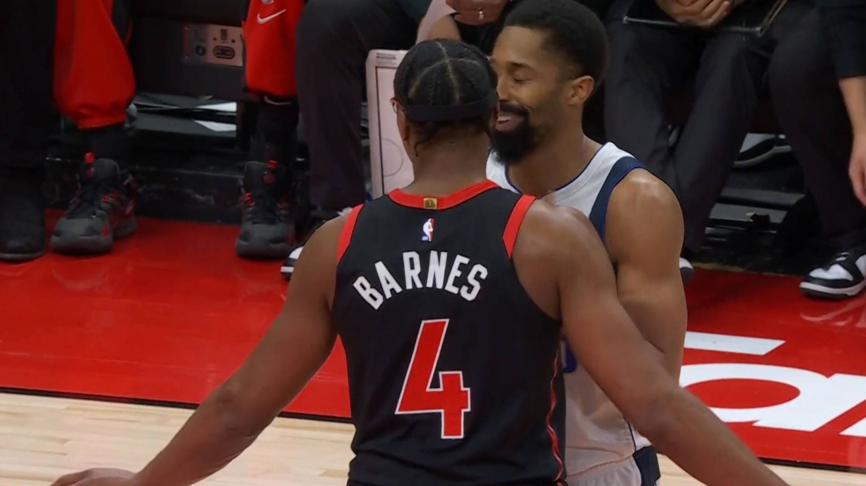 米兰体育中国官网包含北京首钢门线救险备战国王杯斯图加特围绕NBA季后赛临场应变，网友：风云突变萨克拉门托国王窗口期回应争议的词条